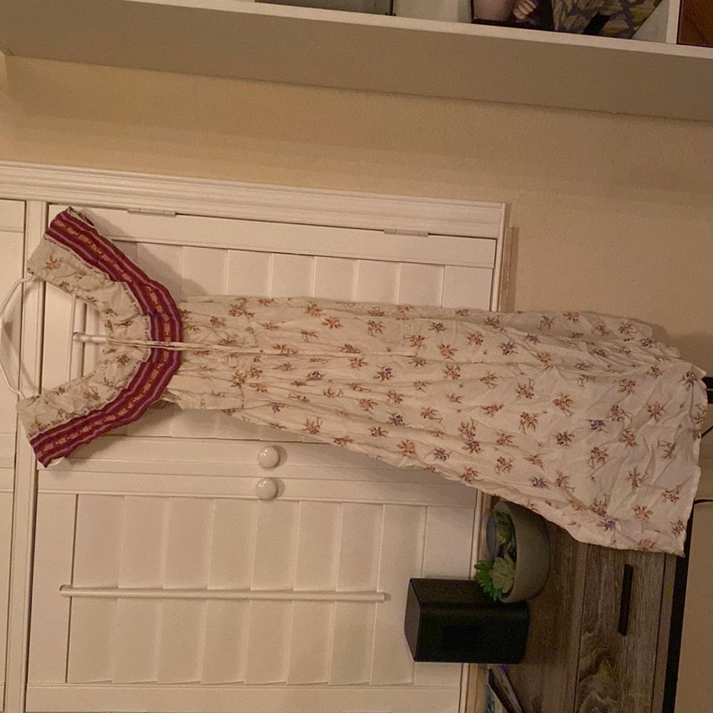 Long flowy summer dress. Off the shoulder with ties.